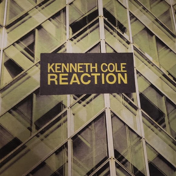Kenneth Cole Reaction Cologne Empty Box Green - Picture 7 of 7